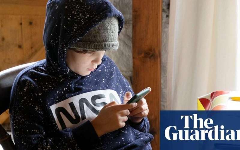 image for Denmark to ban mobile phones in schools and after-school clubs