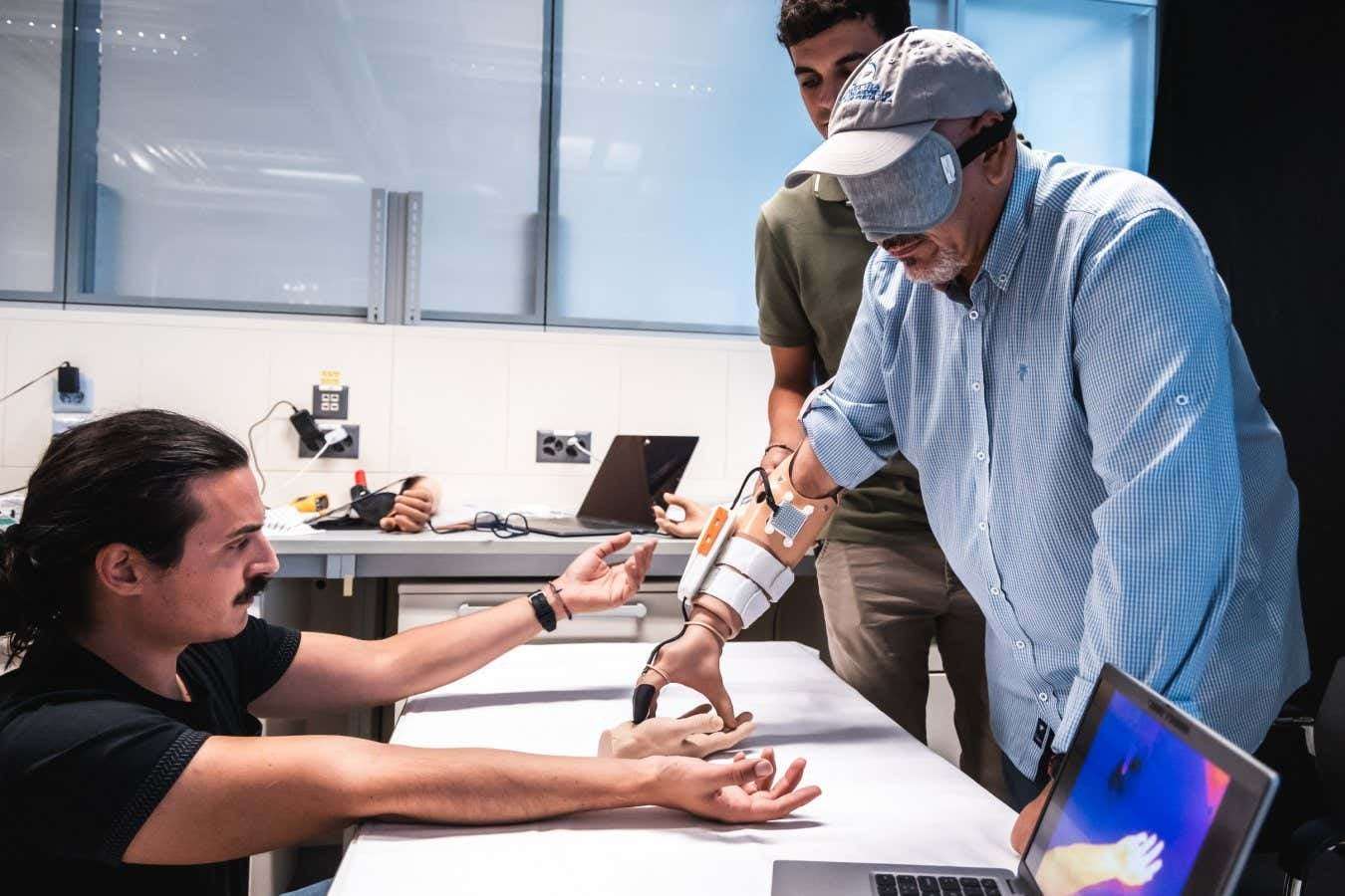image for Sensitive prosthetic lets man feel hot and cold in his missing hand