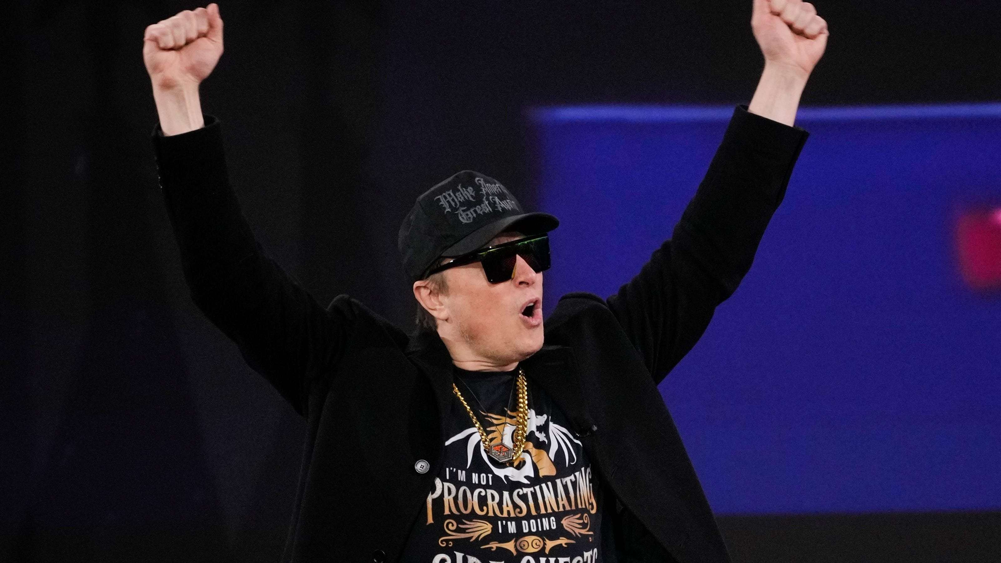 image for 'The Daily Show' accepts Musk's terms for interview with Stewart: 'We'd be delighted'