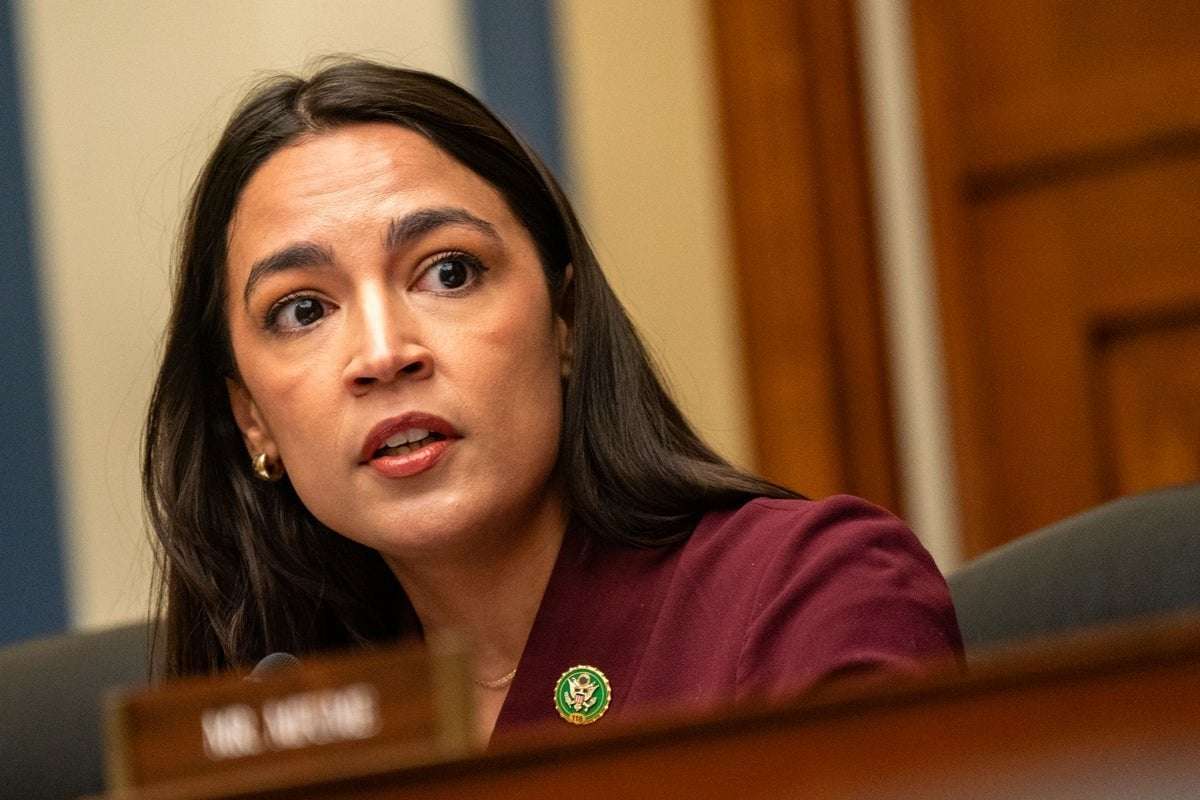 image for AOC calls Elon Musk a ‘leech’ on the public as their tit-for-tat feud continues