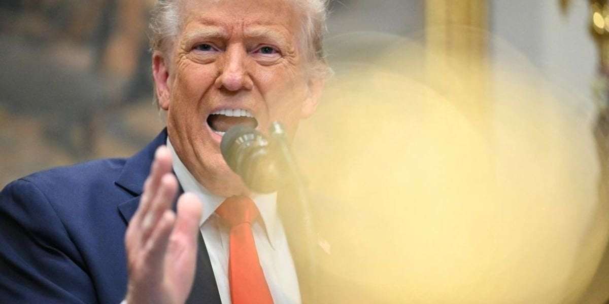 image for Trump Set to Whack US Working Class With Historic $2,000 Tax Hike
