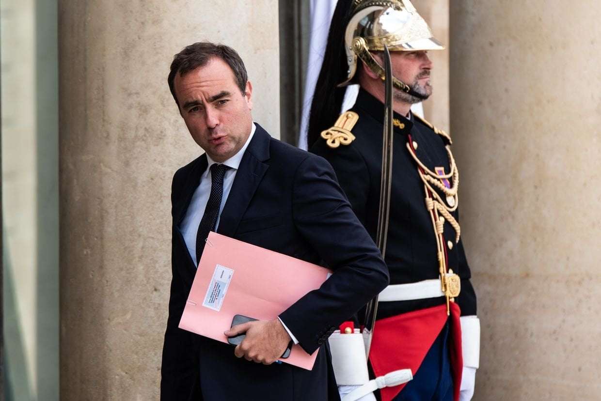 image for France providing intelligence to Ukraine, minister assures after US freeze