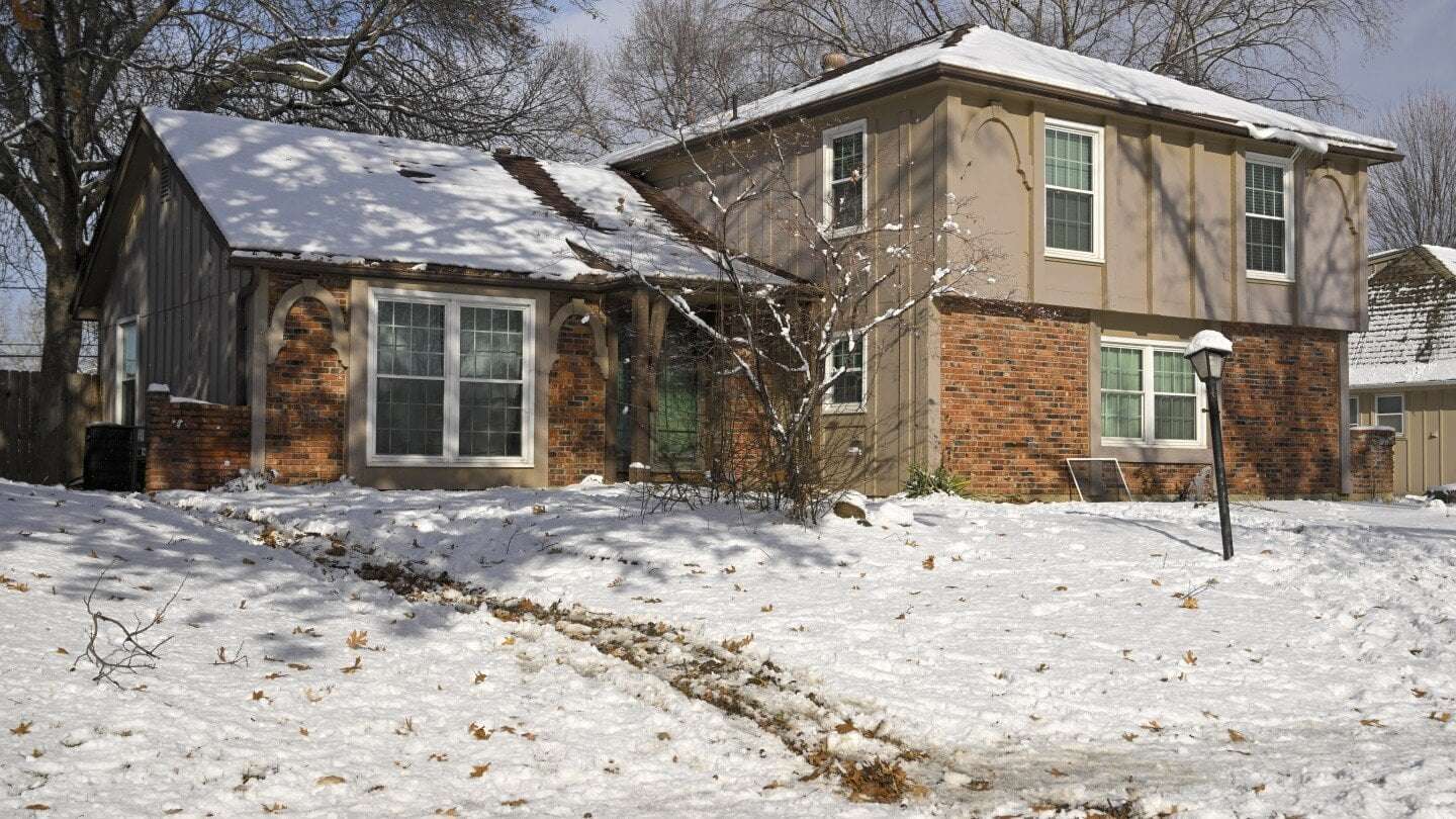 image for Charges filed in deaths of 3 Kansas City Chiefs fans whose bodies were found in friend’s backyard