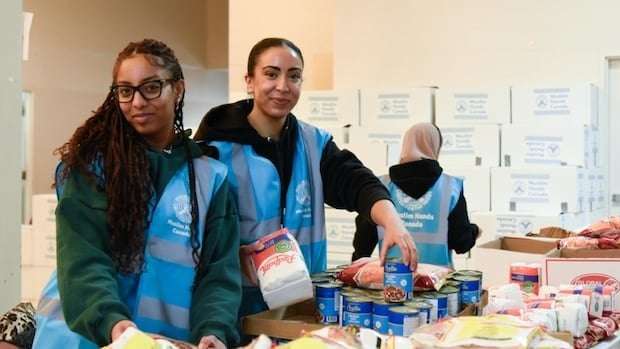 image for Hamilton charity gives boxes of food to hundreds of families for Ramadan