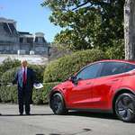 image for Trump turns the White House lawn into a Tesla showroom