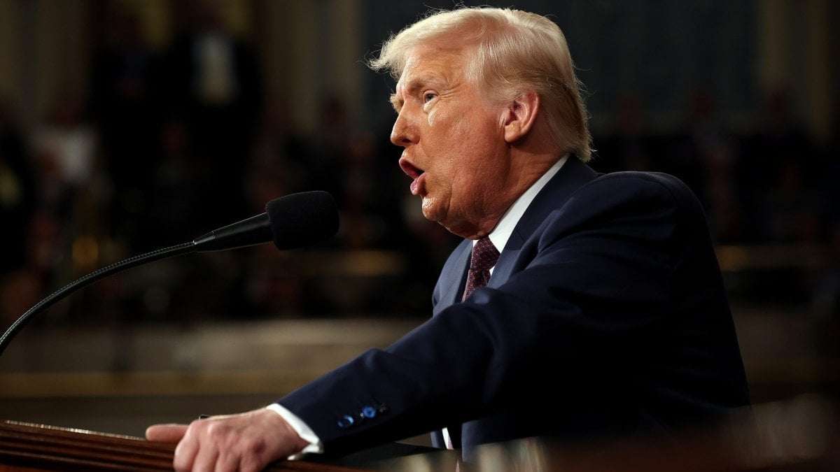 image for Trump to sign executive order calling for shutdown of Education Department