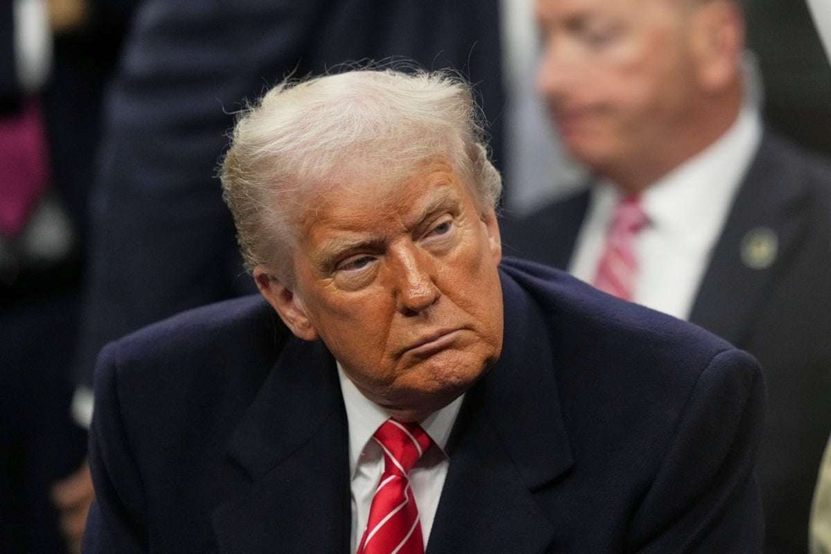 image for ‘Chilling effect on free speech:’ Trump wants green card applicants already legally in the US to hand over social media profiles
