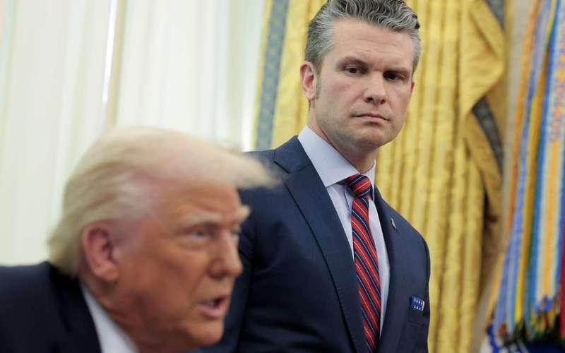 image for Calls for Hegseth's Resignation Spread After War Plans Text Blunder: 'If This Doesn't Get You Fired, Nothing Does'