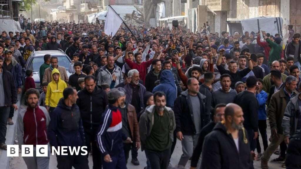 image for Hundreds join largest anti-Hamas protest since Gaza war began