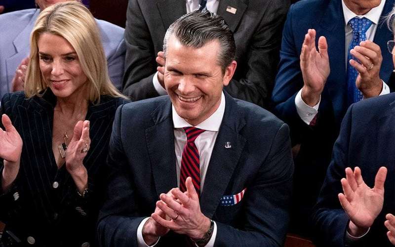 image for Atlantic editor suggests he’s open to sharing Hegseth’s full war plans texts publicly