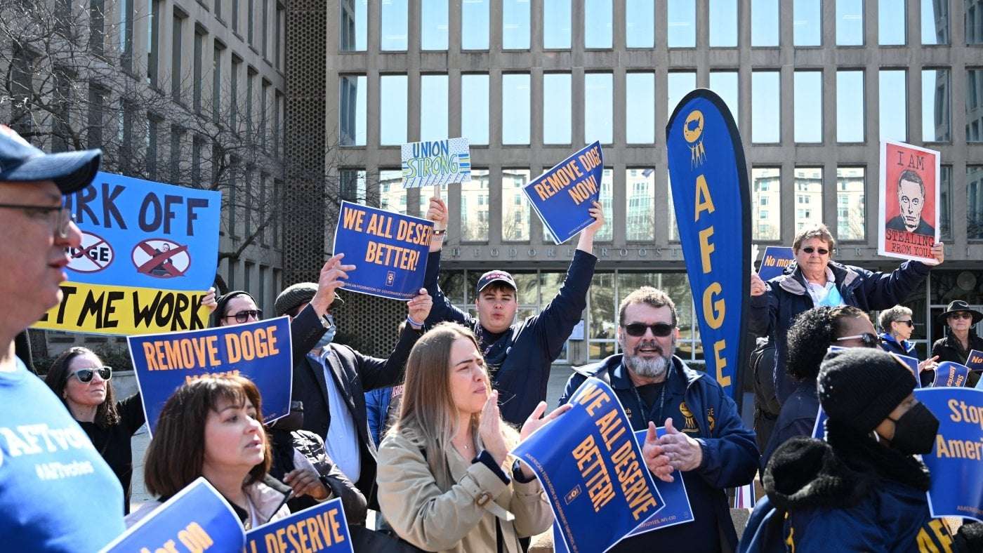image for Trump signs order ending union bargaining rights for wide swaths of federal employees