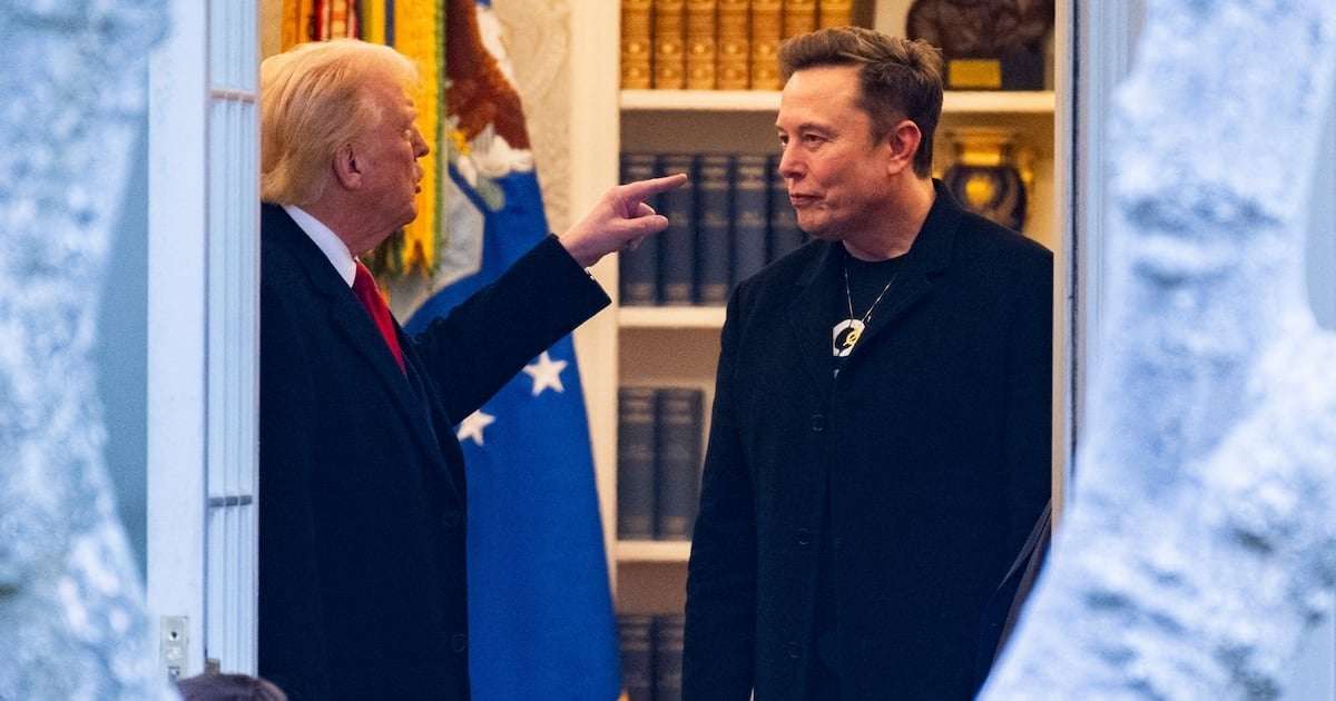 image for Musk Melts Down at Trump’s Tariff Guru as Feud Goes Public