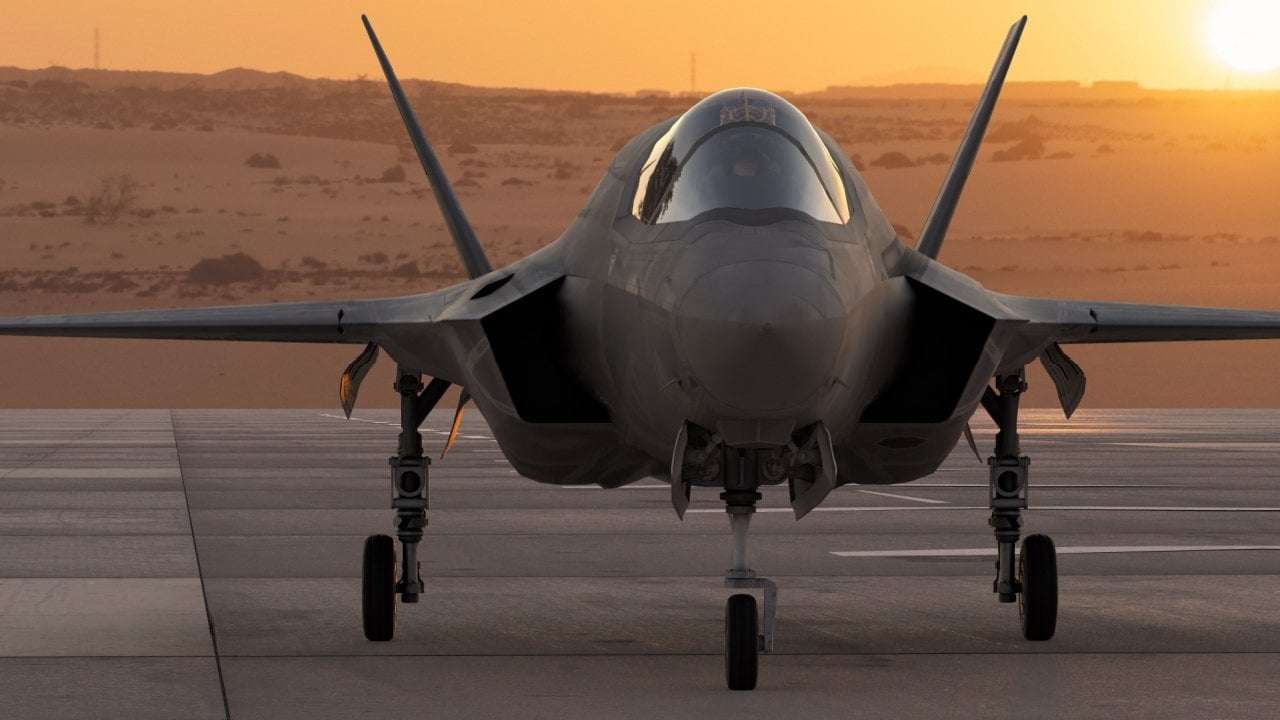 image for Australia and Canada Poised to Join British-led Sixth-Gen Jet Fighter Program