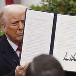 image for Trump threatens to increase tariffs, unsurprisingly the U.S. stock market plummets again.