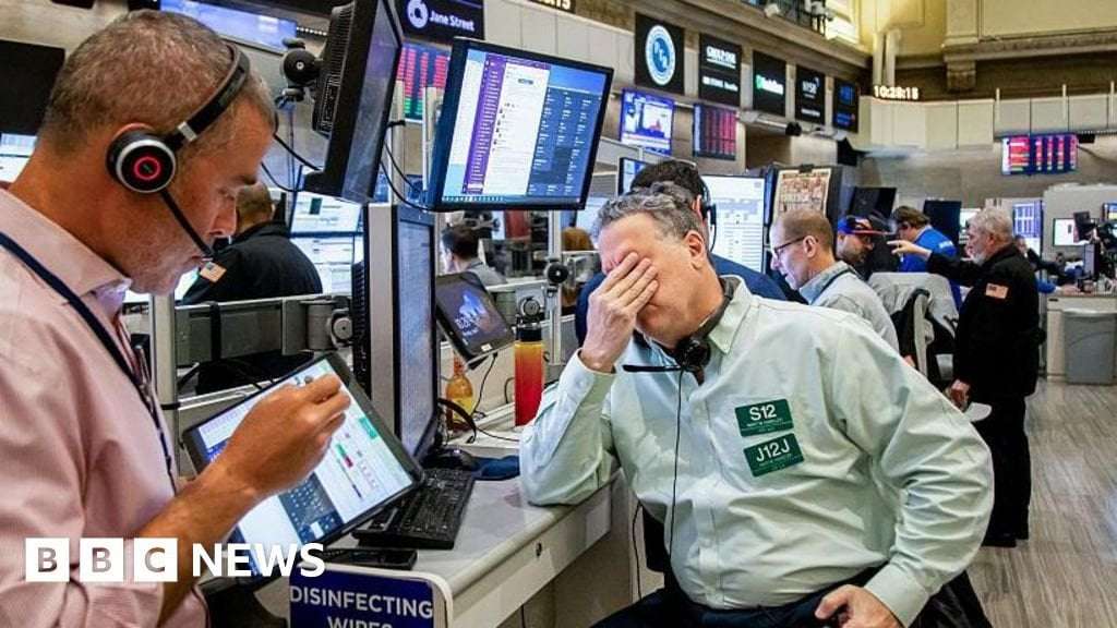image for Trump tariffs spark US government debt sell-off