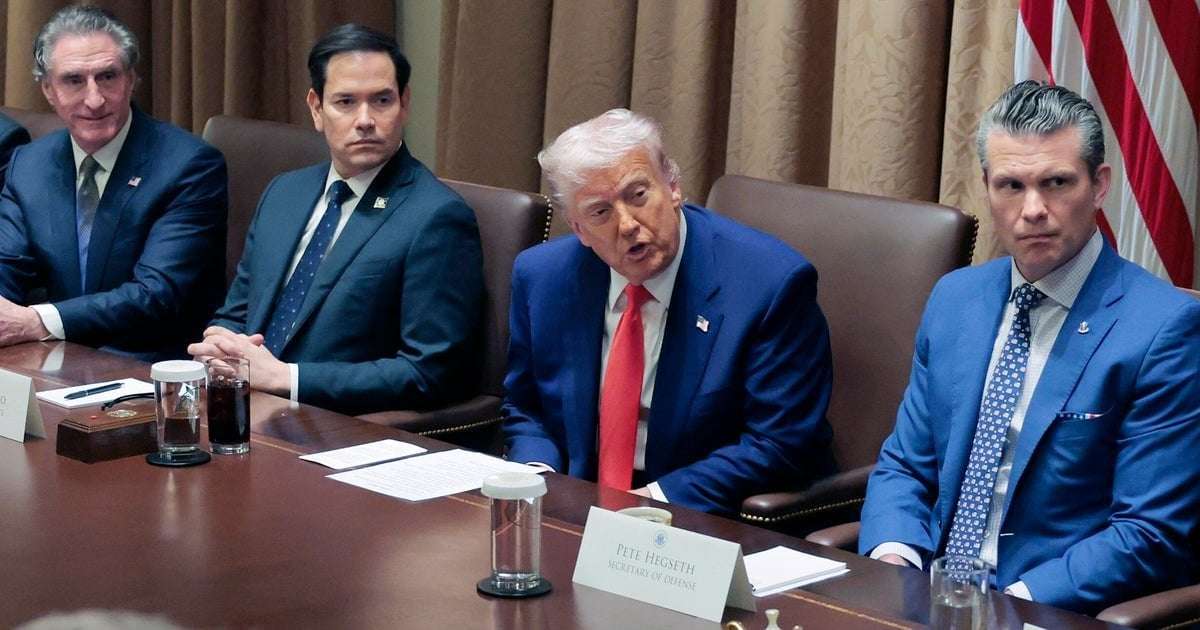 image for Trump’s ‘F**king Gross’ Cabinet Meeting Has Critics Cringing So Hard