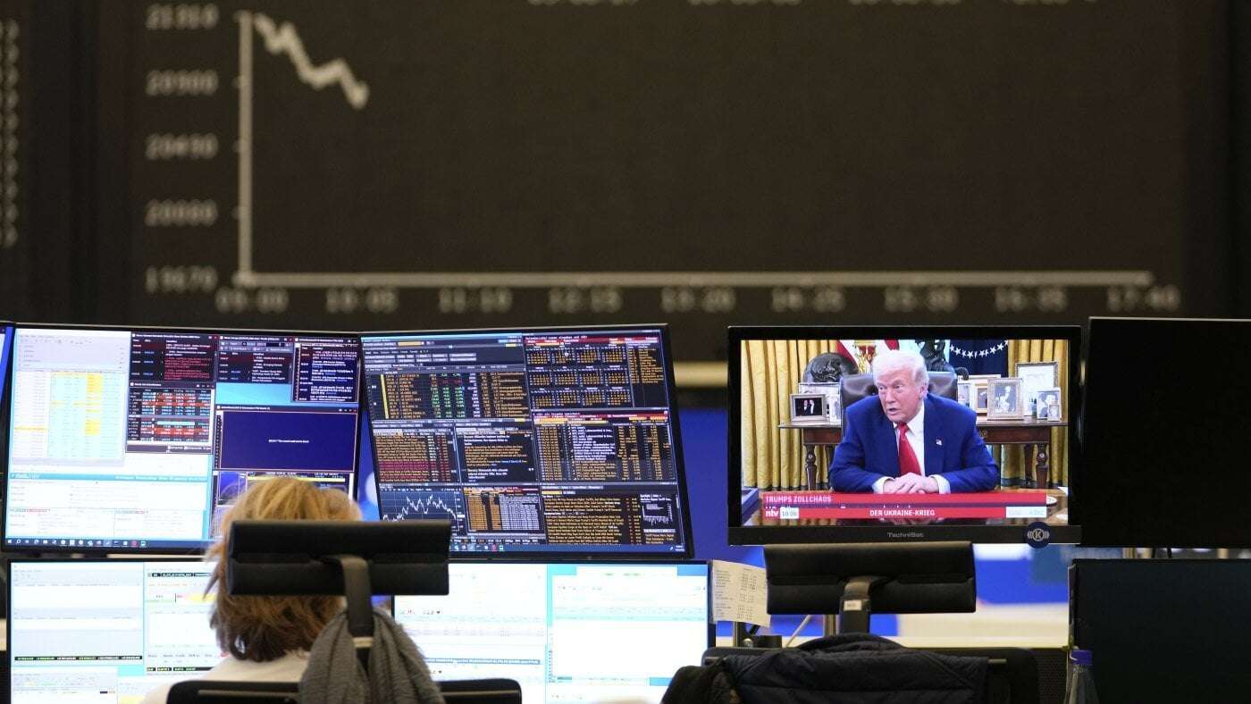 image for U.S. stocks slump again as euphoria over Trump's tariff pause fades