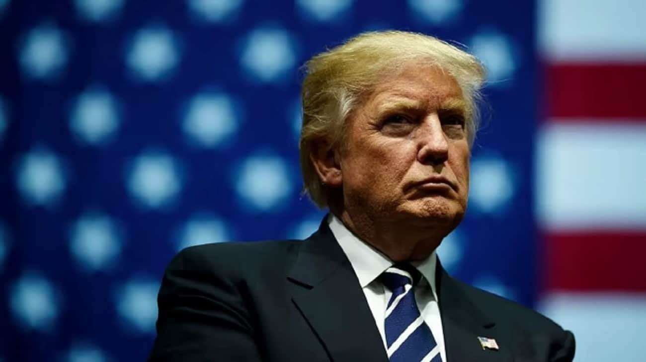 image for Trump extends Biden's sanctions against Russia
