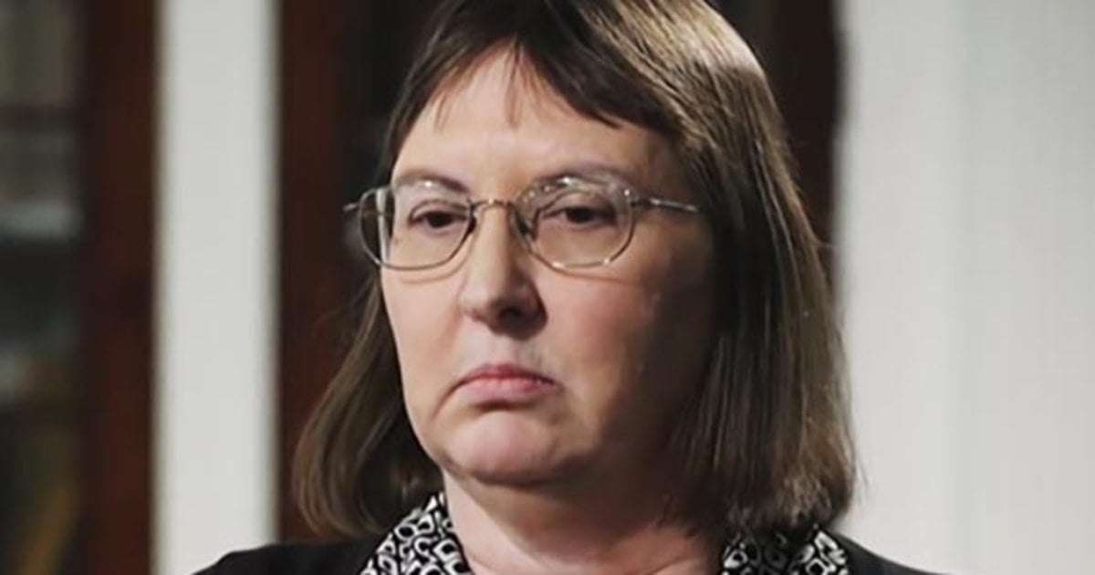 image for American doctor receives email from immigration officials telling her to leave the country immediately