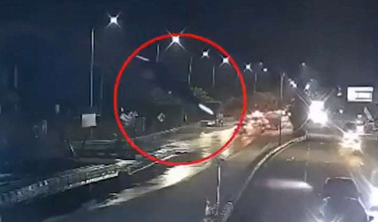 image for Video: Driver Falls 12 Metres Off an Incomplete Bridge After Following Google Maps Directions