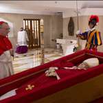 image for the pope in his coffin