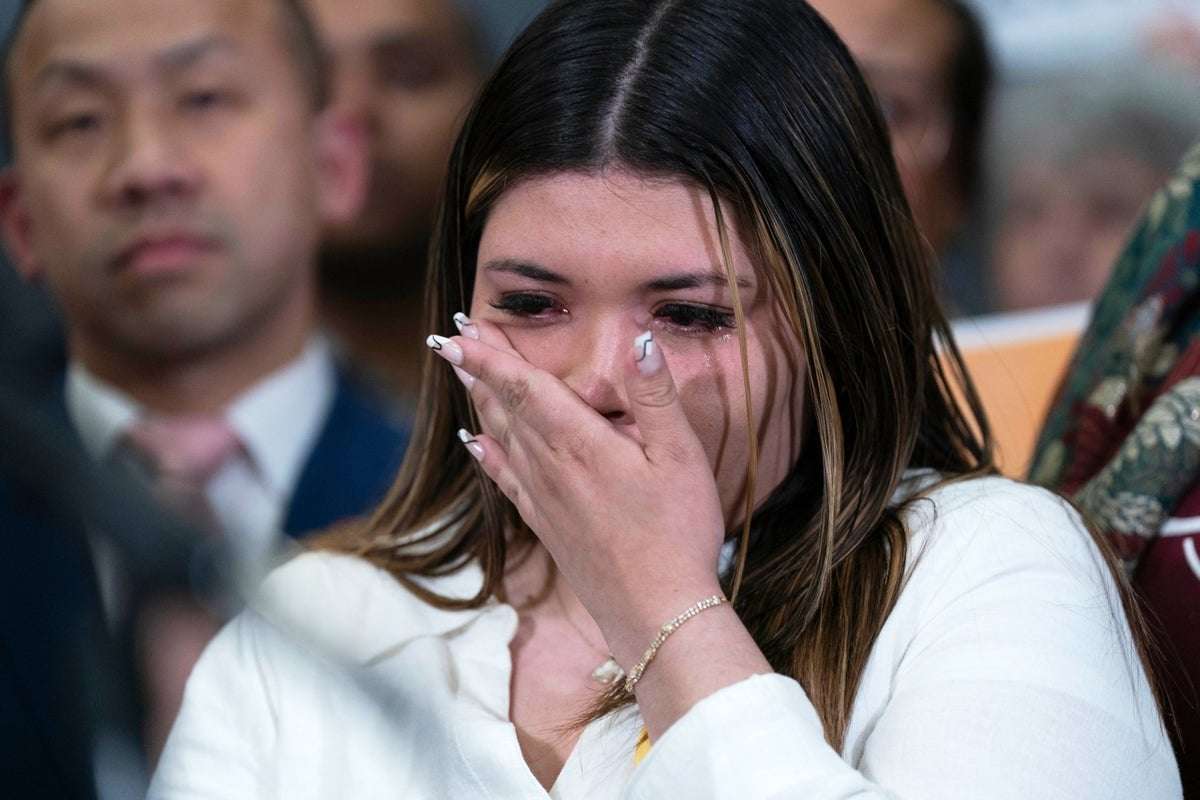 image for Wife of wrongly deported Maryland man Kilmar Abrego Garcia forced into safe house after government posts address online