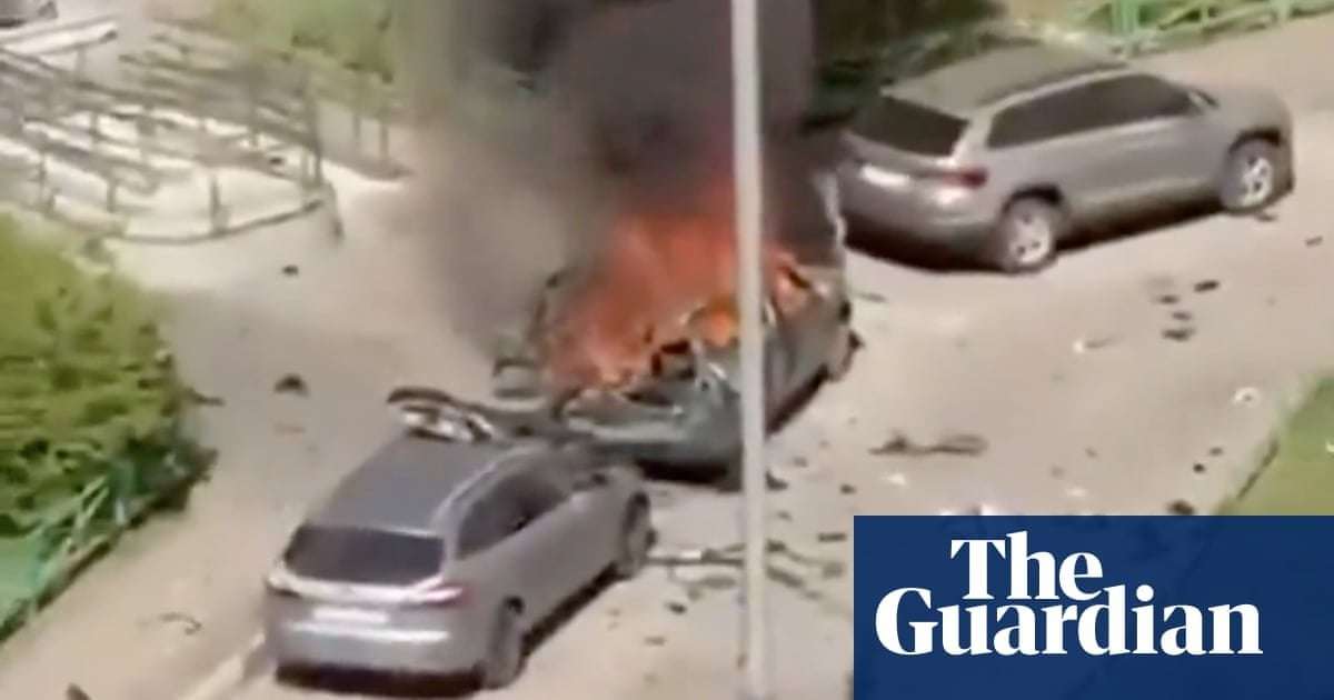 image for Trump envoy meets Putin hours after Moscow killing of Russian general