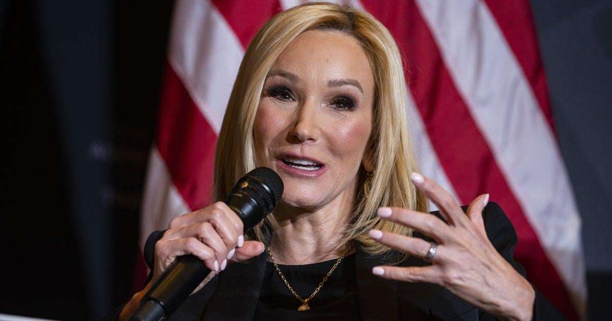 image for White House Faith Office Leader Says 'It’s Not Hard' For Wives To 'Submit' To Husbands