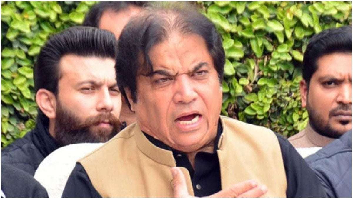 image for 130 nukes aimed at you: Pak minister's open threat to India as tensions flare