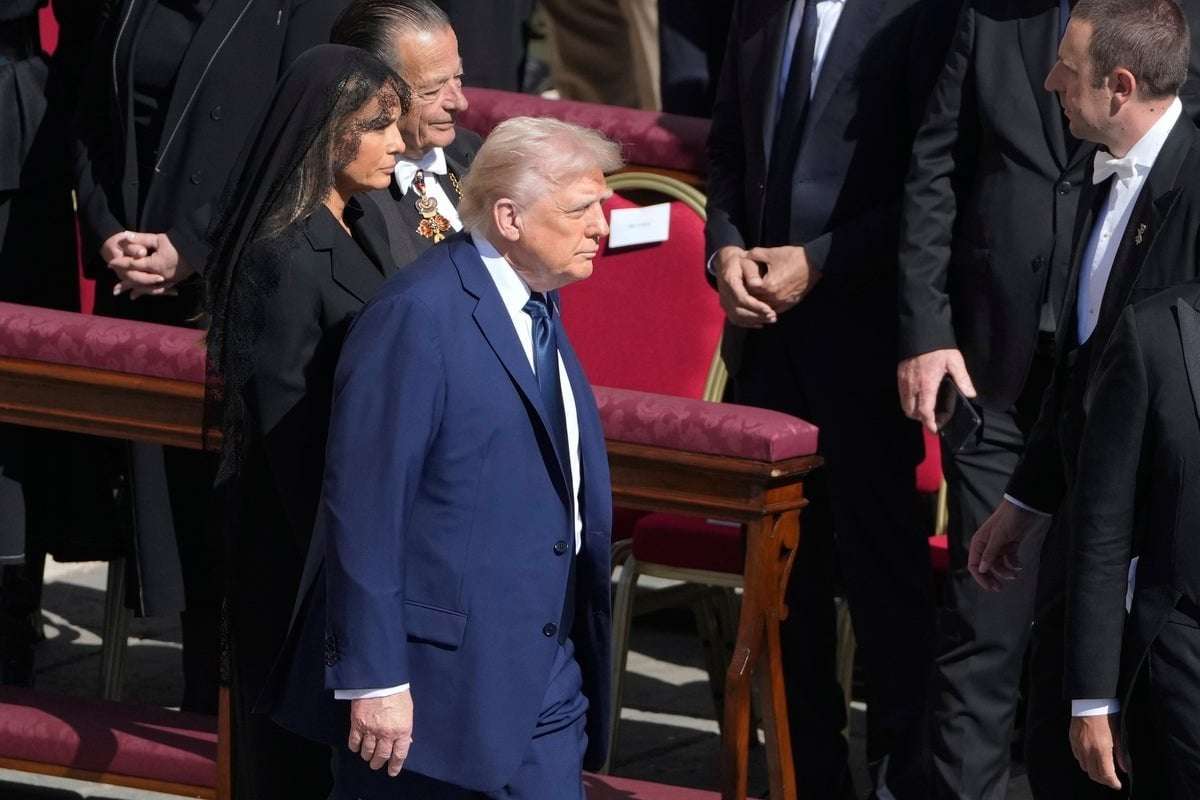 image for Trump accused of Pope Francis funeral faux pas after ‘breaking dress code’