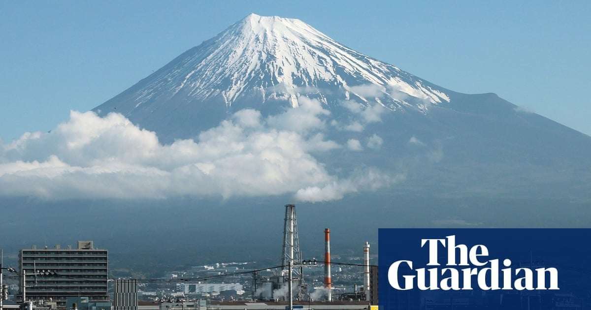image for Student rescued from Mount Fuji twice in one week