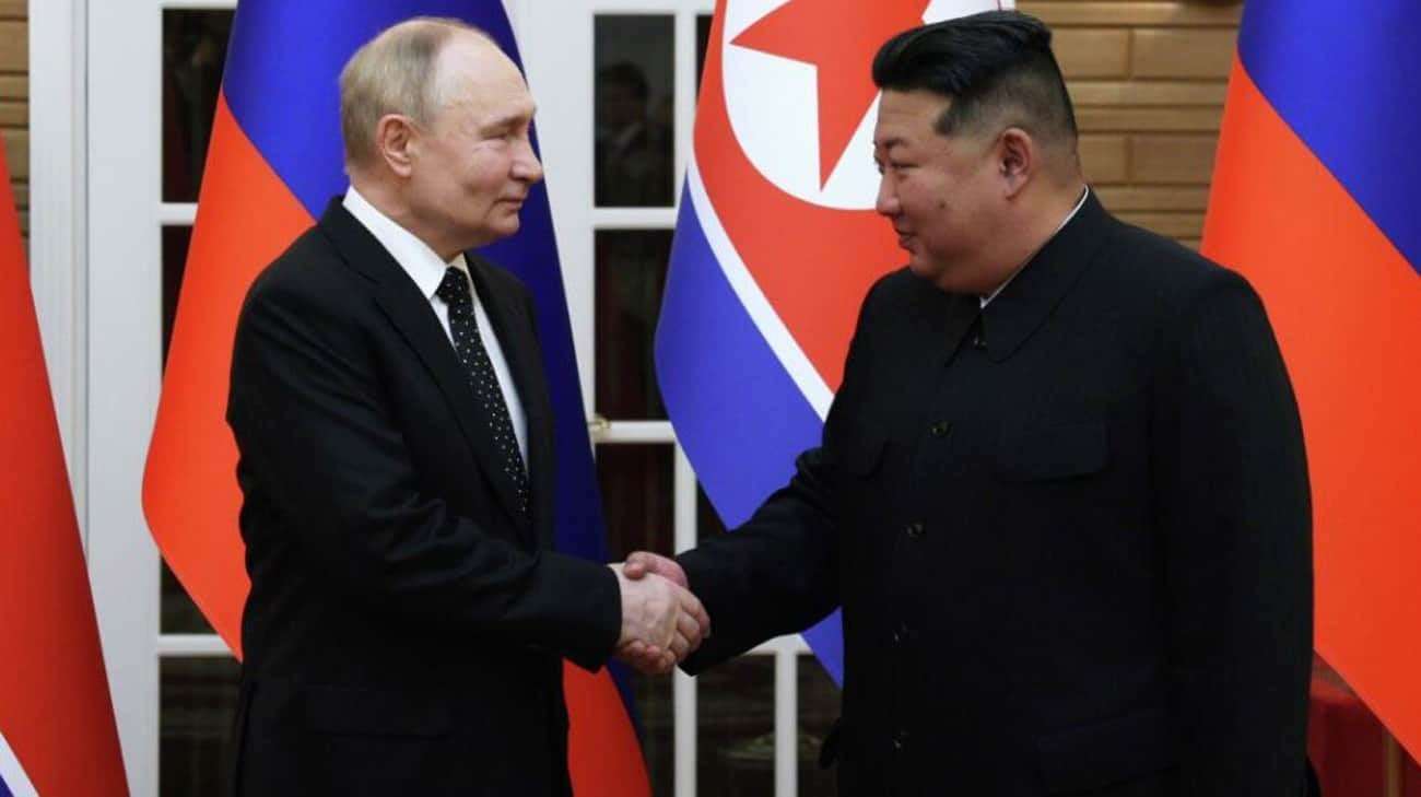 image for ​​Russia starts building bridge to connect with North Korea