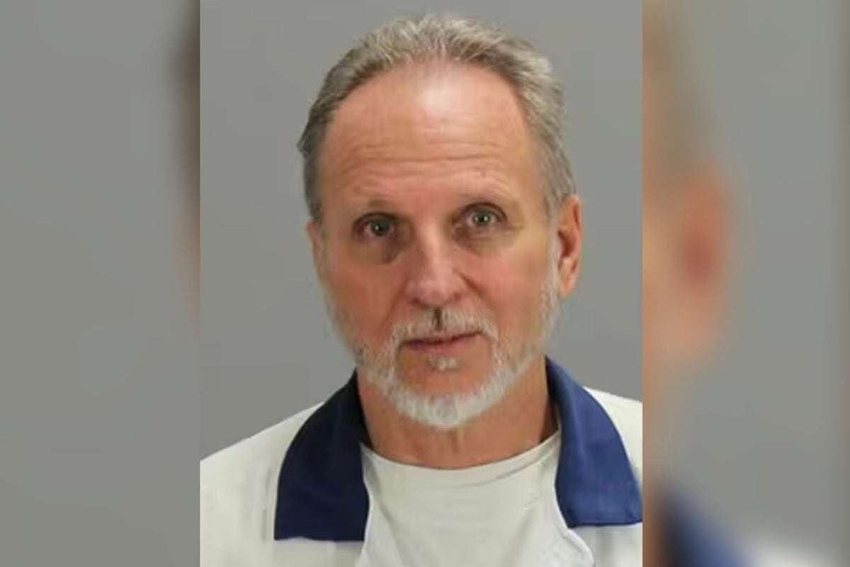 image for Jail enters lock down after convicted killer goes missing for 12 hours. Then cops realize they forgot him at the courthouse