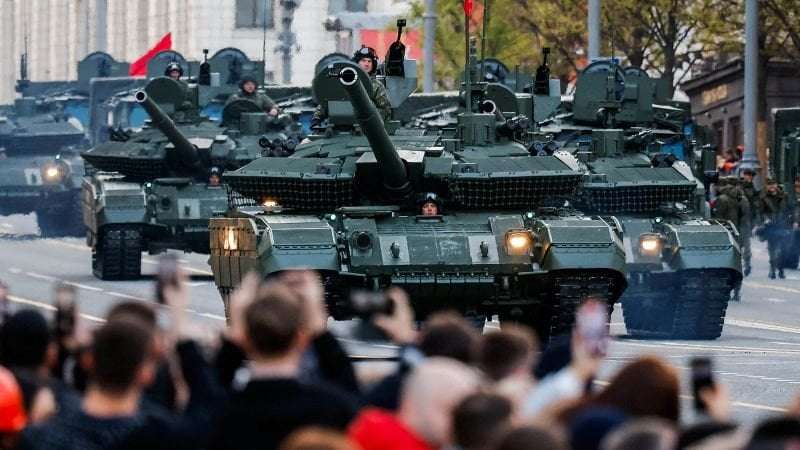 image for Ukrainian drones attack Moscow, halting flights ahead of major military parade