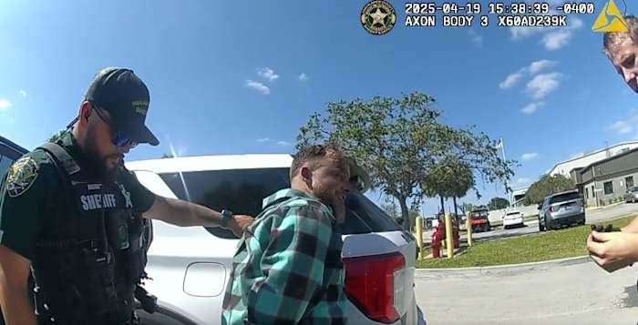 image for Man offers vodka spritz to Florida deputies after chase, officials say