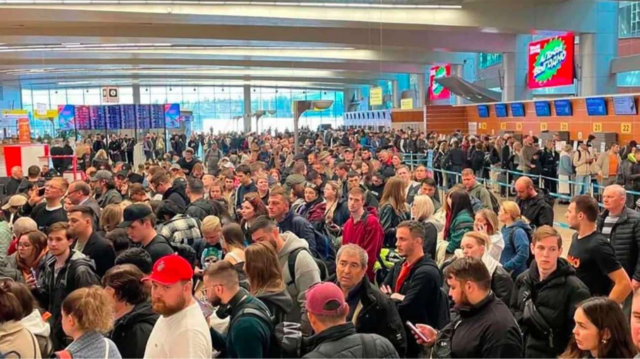 image for Over 60,000 passengers stranded in Russian airports due to drone attacks