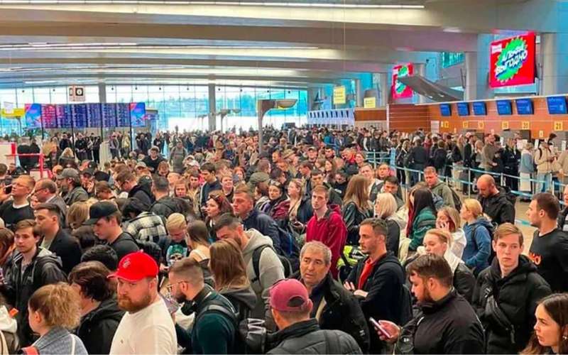image for Over 60,000 passengers stranded in Russian airports due to drone attacks