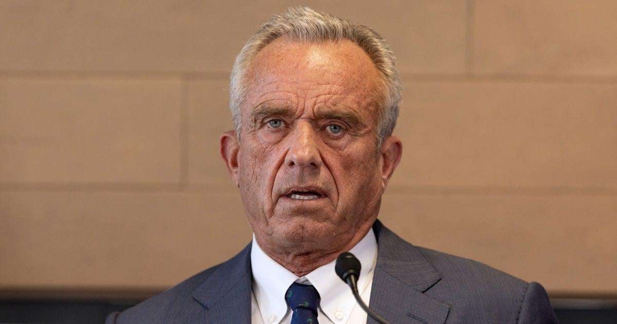 image for Measles Cases In The U.S. Just Hit 1,000. RFK Jr. Still Isn't Taking It Seriously.