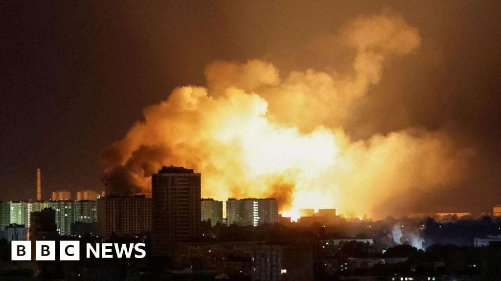 image for Russian strikes kill 13 and injure scores of civilians