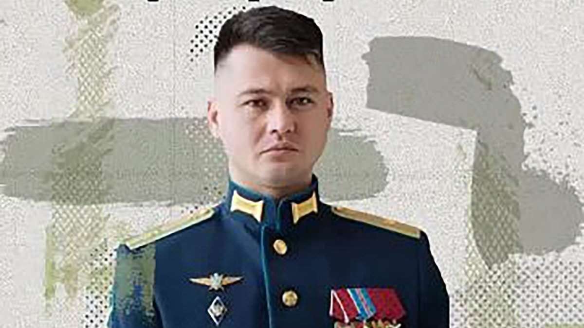 image for Russian commander behind Mariupol strikes that claimed 8,000 lives is killed in 'suicide attack'