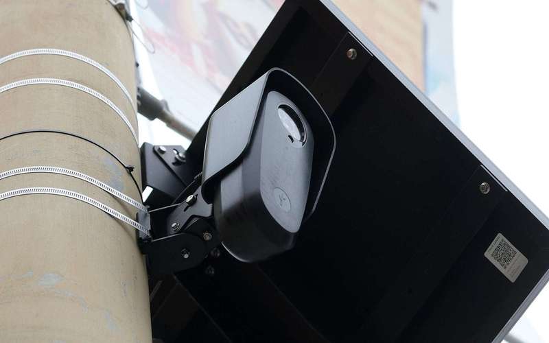 image for ICE illegally gains informal access to nationwide license plate camera network