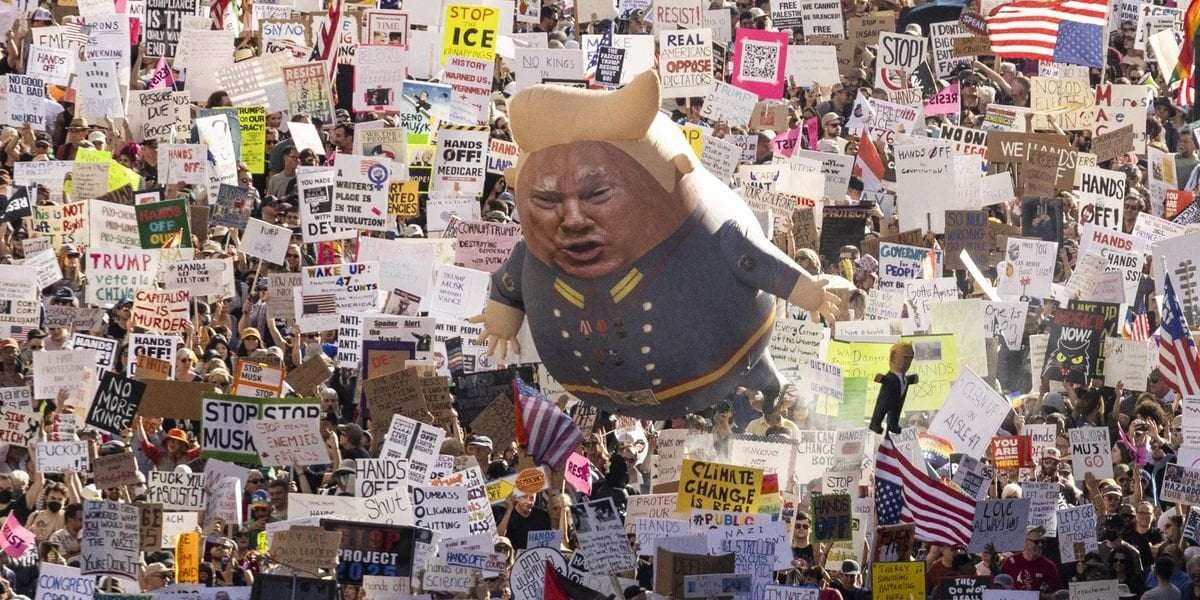 image for Is the US on the Path to Becoming a Failed State?