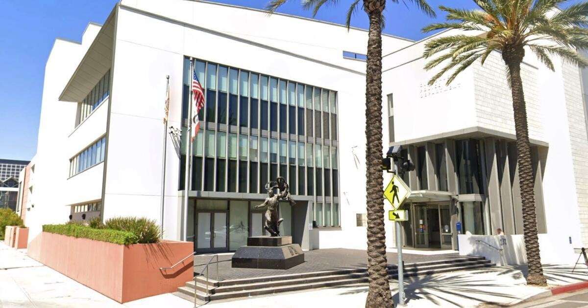 image for Glendale ends ICE contract, no longer holds detainees