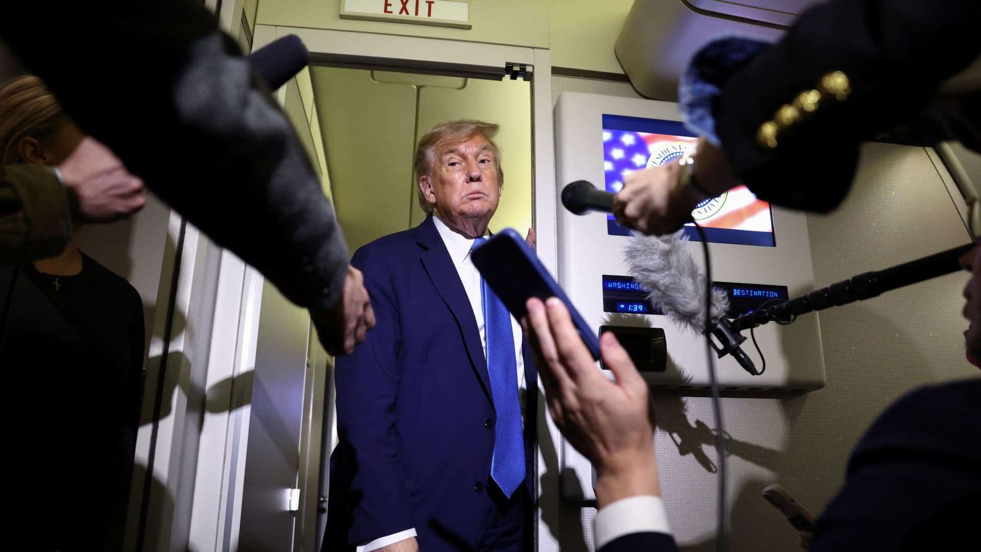 image for Trump weighs potential U.S. military strike on Iran, demands ‘unconditional surrender’