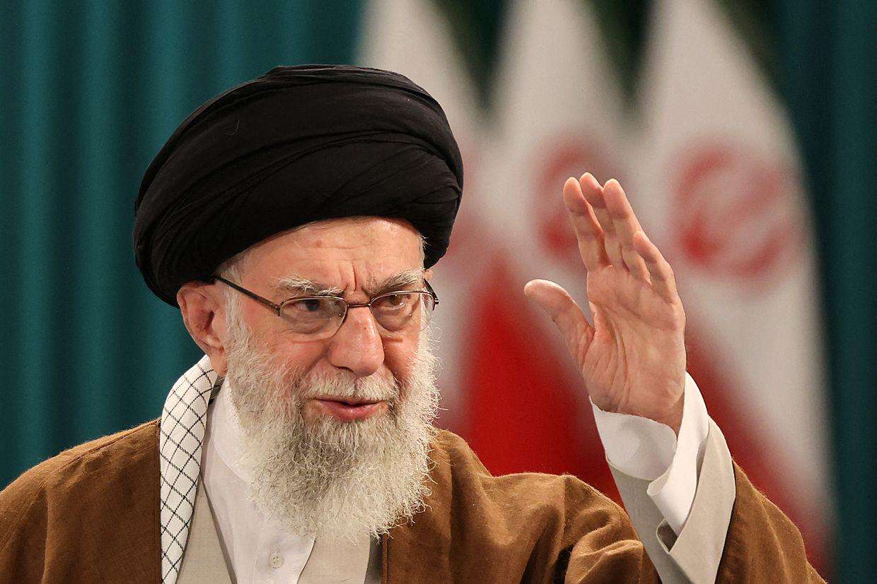 image for Russia would react 'very negatively' to Iran leader's assassination, Kremlin says