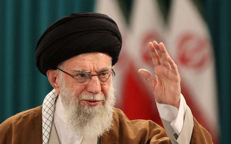 image for Russia would react 'very negatively' to Iran leader's assassination, Kremlin says