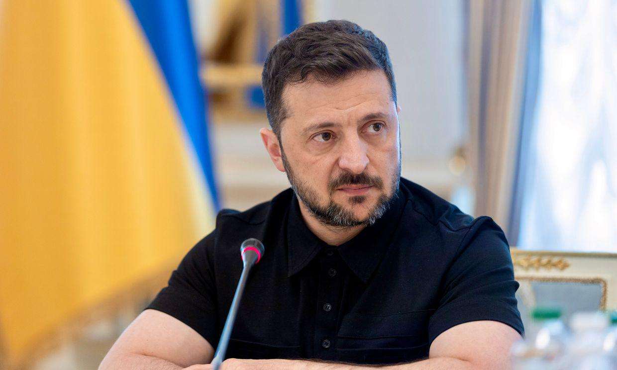 image for Russia 'afraid to admit' scale of losses, trying to hide by dumping soldiers' bodies on Ukraine, Zelensky says