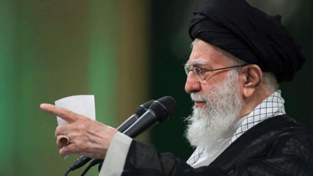 image for Iran Warns Strike On US Fleet, Closure Of Strait Of Hormuz; Khamenei Vows Unprecedented Damage