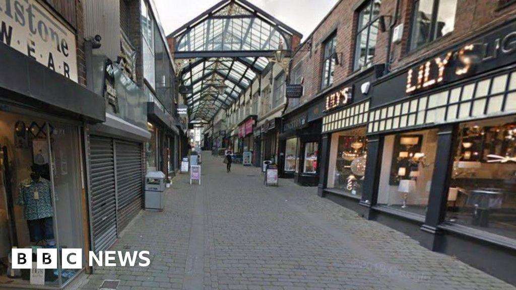image for Barnsley bar's hours extended despite 'breast jiggling' incident