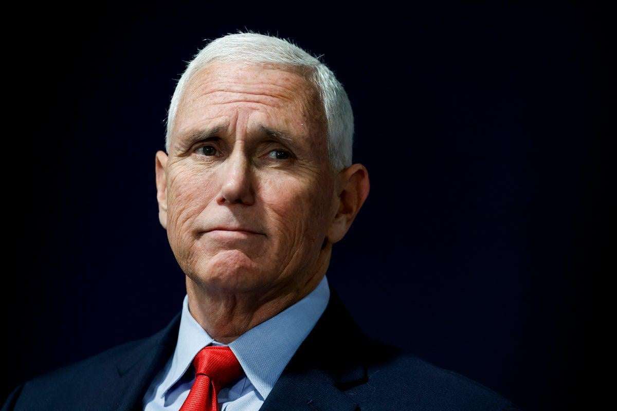 image for Mike Pence writes letter to Jan 6 rioter praising her for refusing to take Trump’s pardon